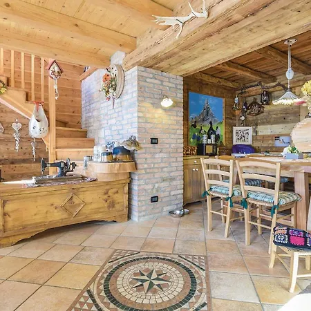 Holiday home Lovely In With Wifi Lamon